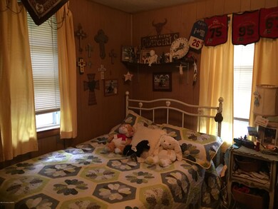 1249 Shoemaker Ave, Wyoming, PA 18644 - photo 5