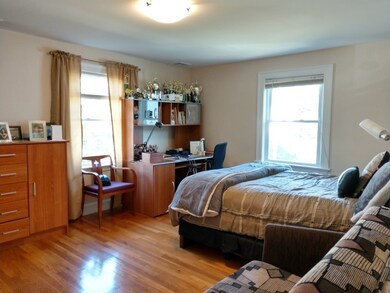 34 Miller Rd, Newton, MA 02459 - photo 6