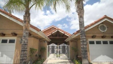 22562 Canyon Lake Dr S, Canyon Lake, CA 92587 - photo 2