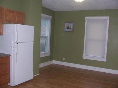 Kitchen/dining room combo, new flooring and neutra