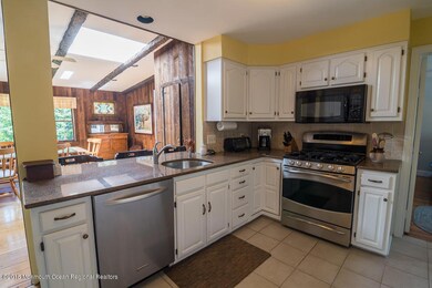 2018 8-10 O'Brien - 19 Pine Tree Lane-83