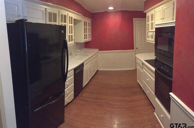 200 200 First Crossing, Tyler, TX 75703 - photo 2