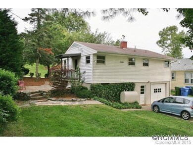 Single Garage in Basement