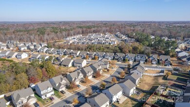 2921 San Saba St, Charlotte, NC 28214 - photo 5