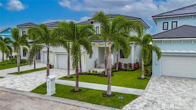 6528 Simone Shores Cir, Apollo Beach, FL 33572 - photo 7