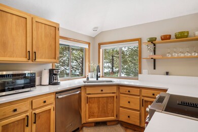 04 - Kitchen