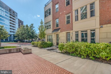 1633 Rampart Mews, Baltimore, MD 21230 - photo 2