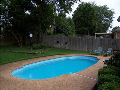 Inground fiberglass pool