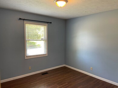 6244 Summit Pointe Way, Newburgh, IN 47630 - photo 4