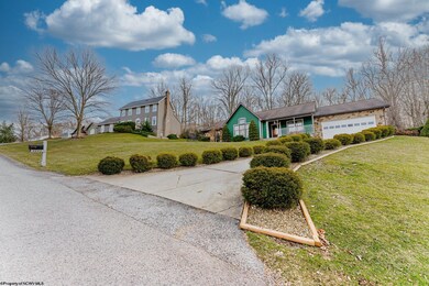 4683 Shadyside Ln, Morgantown, WV 26508 - photo 4