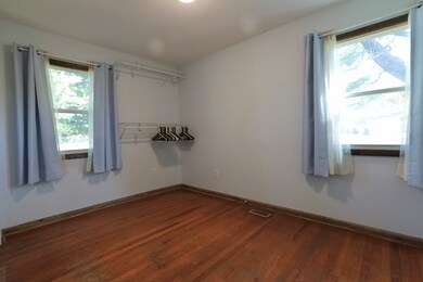 589 Parkway St, Whiteland, IN 46184 - photo 6