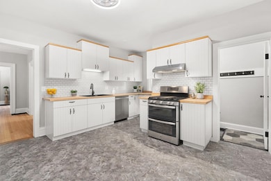 820 Jenifer St, Madison, WI 53703 - photo 4