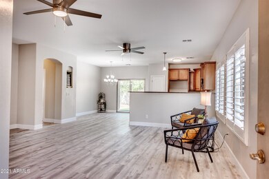 05-Liviing Room