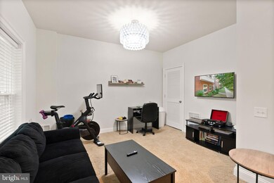 9473 Canonbury Square, Fairfax, VA 22031 - photo 7