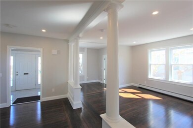 24 Canonicus Ave, Newport, RI 02840 - photo 4