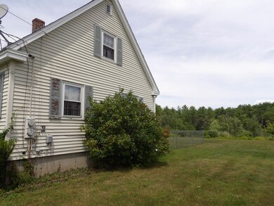 15 Calef Hill Rd, Tilton, NH 03276 - photo 5