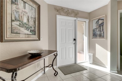 5325 Andover Dr unit 101, Naples, FL 34110 - photo 3