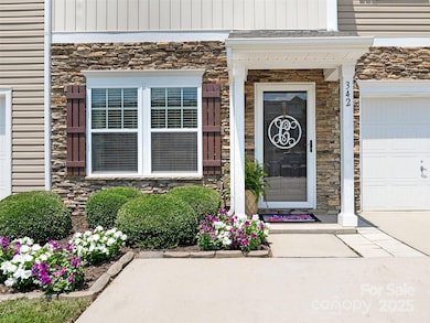 342 Battery Cir, Clover, SC 29710 - photo 2