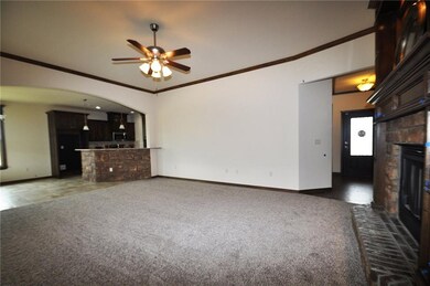 Gorgeous knotty pine trim!