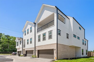 5422 Wheatley St unit D, Houston, TX 77091 - photo 2