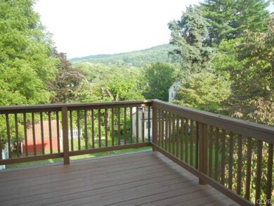 359 Chestnut St, Freemansburg, PA 18017 - photo 5