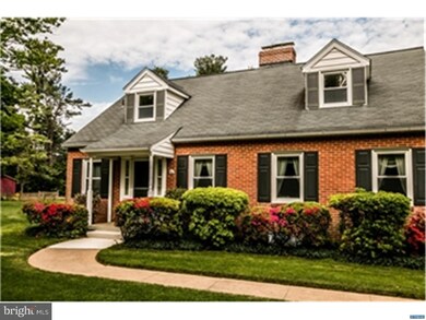 27 Crestfield Rd, Wilmington, DE 19810 - photo 2
