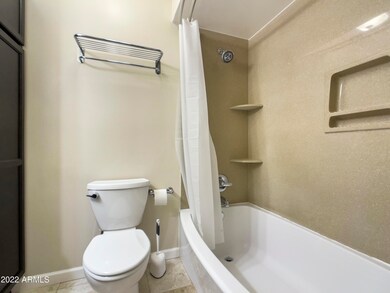 Bathroom Photo 3