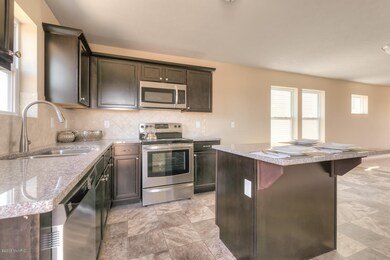 Kitchen CEN147-E1400-11