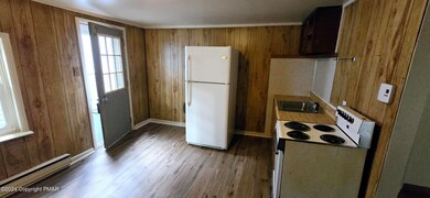 3910 Pennsylvania 447 unit 7, Cresco, PA 18326 - photo 2