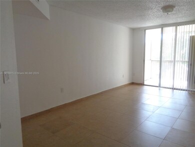 8245 Lake Dr unit 304, Doral, FL 33166 - photo 3