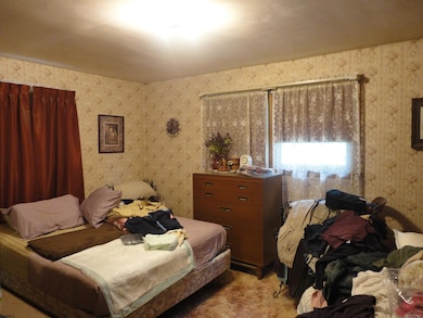 140 Walters Rd, Bridgeton, NJ 08302 - photo 2