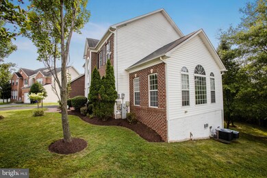 14124 Riverbirch Ct, Laurel, MD 20707 - photo 2