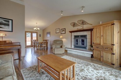 Living room 2