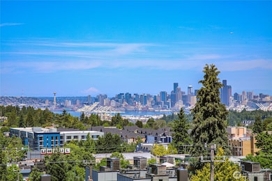 Panoramic Seattle City views.
