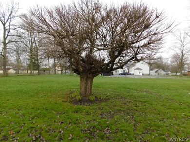 163 Stenzil St, North Tonawanda, NY 14120 - photo 7