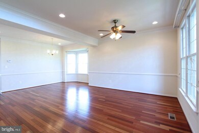 22817 Nichols Farm Way, Ashburn, VA 20148 - photo 4