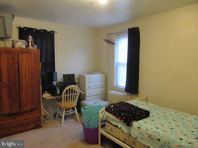 119 Walnut St, Darby, PA 19023 - photo 7