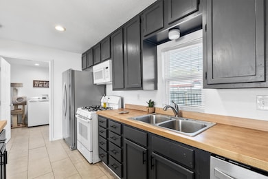 101 3rd St, Valley View, TX 76272 - photo 7