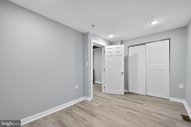 1433 N Chesapeake Rd, Camden, NJ 08104 - photo 3