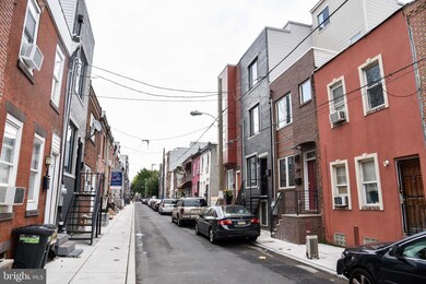 2342 Gerritt St, Philadelphia, PA 19146 - photo 4