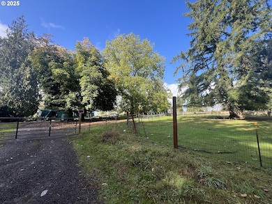 24853 Warren Rd, Rainier, OR 97048 - photo 2