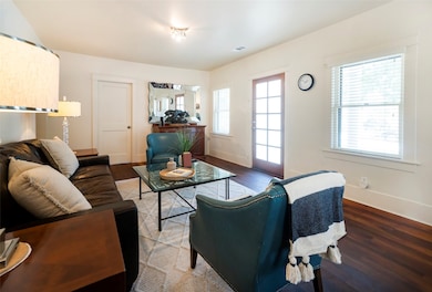 811 Redan St, Houston, TX 77009 - photo 7