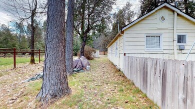 100 Teel Ln, Grants Pass, OR 97527 - photo 5