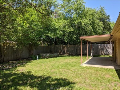 1716 Laura Ln unit CS, College Station, TX 77840 - photo 4