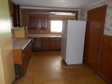 32 10th St, Old Orchard Beach, ME 04064 - photo 7