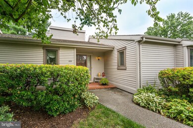 695 Inverness Dr, West Chester, PA 19380 - photo 3