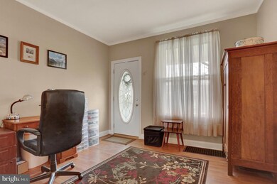 400 W Shady Ln, Enola, PA 17025 - photo 6