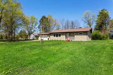 Welcoming front yard1