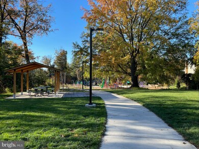 411 W Broad St unit 6, Falls Church, VA 22046 - photo 7