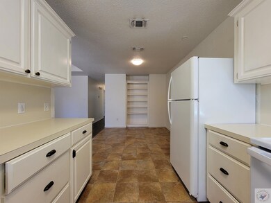 3904-3906 Wren Rowe Dr, Texarkana, TX 75503 - photo 7